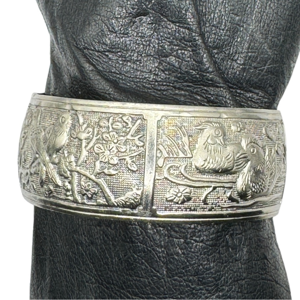 Tibetan Silver Bangle Cuff Bracelet with Peacocks, Love Birds and Deer Scenes - Picture 10 of 12